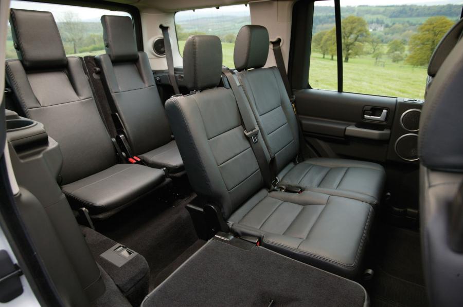  Land Rover Discovery 3 2004 года  (фото 41 из 132)